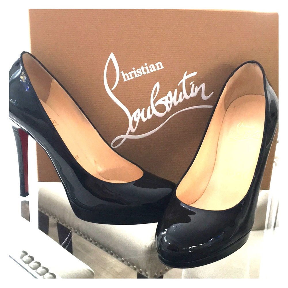 Lou Boutin black pumps